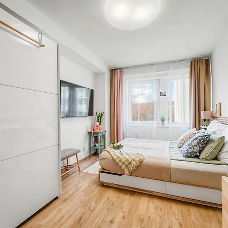 Stylish In Smichov, Private Parking, Free Gym Apartmán Praha