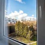 Stylish In Smichov, Private Parking, Free Gym *