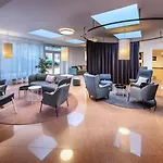 Stylish In Smichov, Private Parking, Free Gym Apartman *