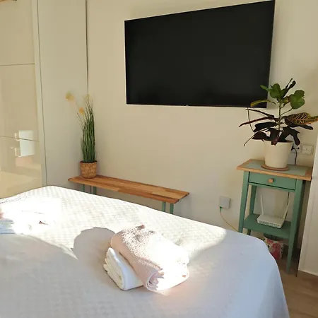 Stylish Apartment, Smichov, Free Gym アパート *