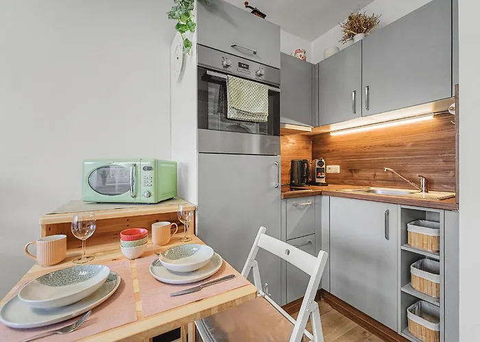 Appartement Stylish In Smichov, Private Parking, Free Gym