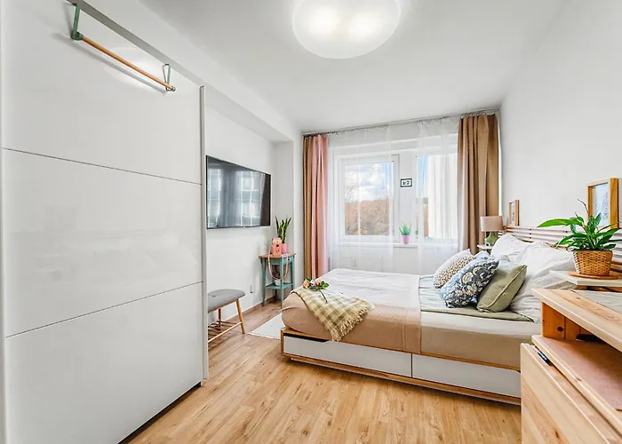 Stylish In Smichov, Private Parking, Free Gym Appartement Prague