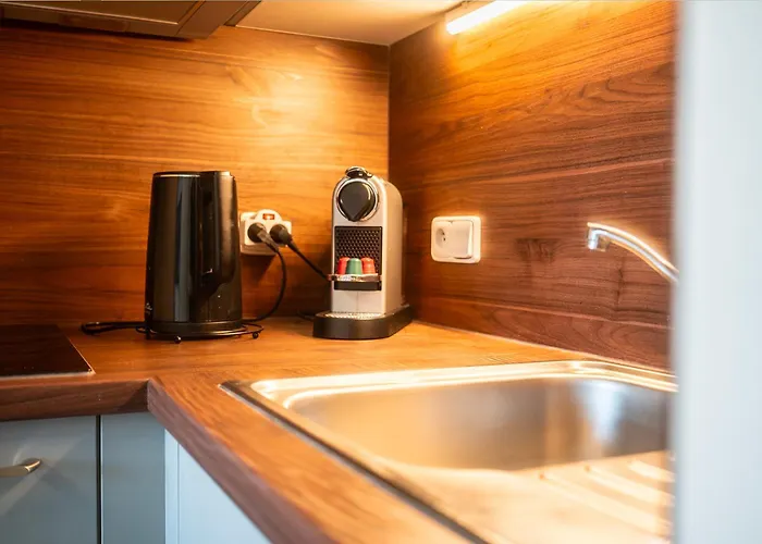 Stylish In Smichov, Private Parking, Free Gym Appartement *
