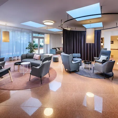 Stylish In Smichov, Private Parking, Free Gym Apartment *